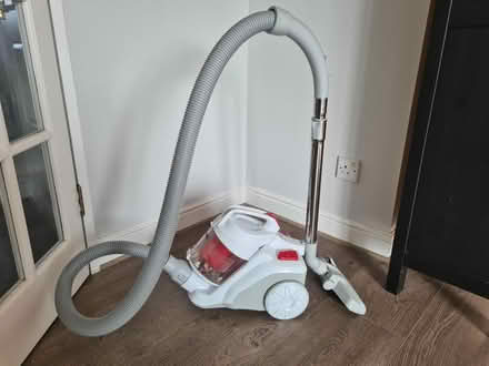 Photo of free Goblin bagless vacuum cleaner (Canary Wharf E14) #1