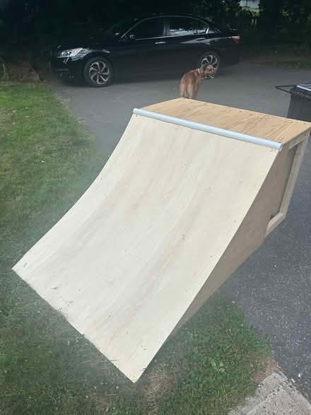 Photo of free Skateboard ramp (Wallingford west side) #1
