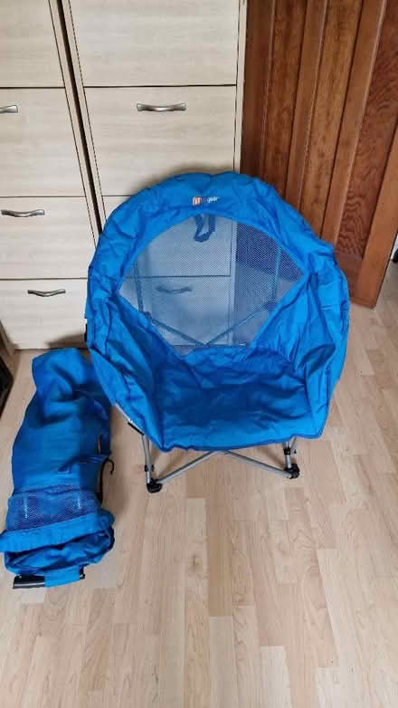 Photo of free 2 comfy camping chairs with carry bags (Gatley SK8) #1