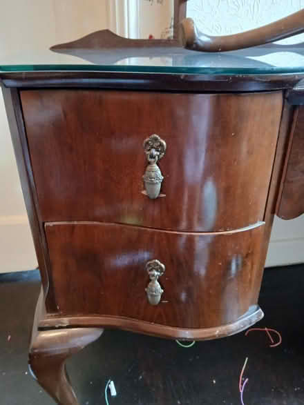 Photo of free Vintage dressing table (B16) #2