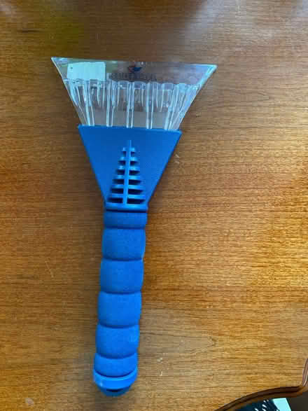 Photo of free Ice Scraper (B67) #1