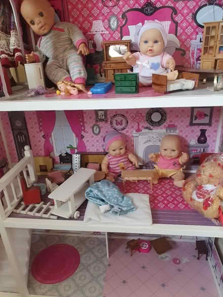 Photo of free Really nice barbie toy house (Portsmouth paulsgrove) #3