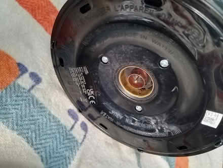 Photo of free Working black kettle (Heald Green SK8) #3