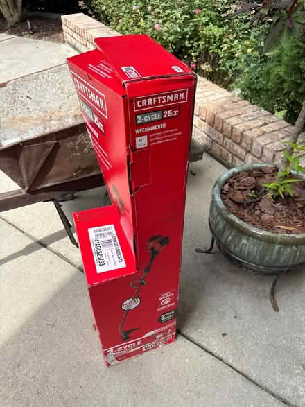 Photo of free 25cc Craftsman trimmer needs repair (3132 Battleground Ave) #1