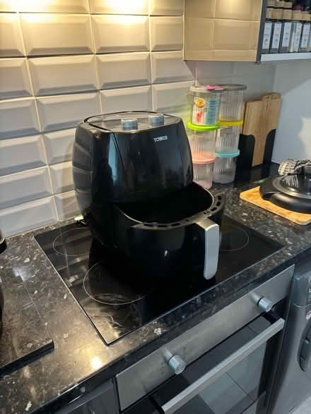 Photo of free Vizion 7ltr airfryer (Station Parade E17) #1