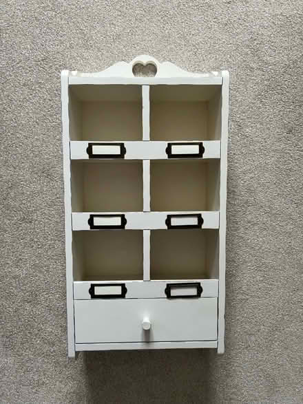 Photo of free Wall mountable unit (CR3 Caterham on the hill) #1