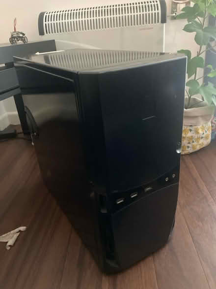 Photo of free Computer for spares (S3 Neepsend) #2