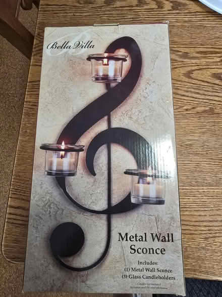 Photo of free Treble Clef Wall Sconce (Arlington MA) #1
