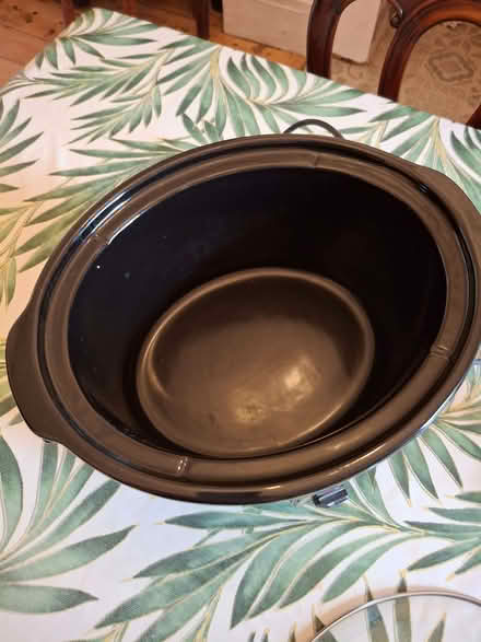 Photo of free Slow cooker (Greaves LA1) #2