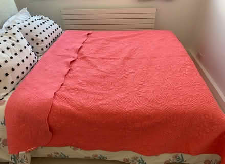 Photo of free Pink blanket or bedspread- Zara home (Chalk Farm NW3) #1