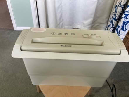Photo of free Paper shredder (Wickford, Essex SS11) #2