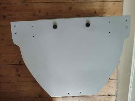 Photo of free TV Stand (DA4) #3