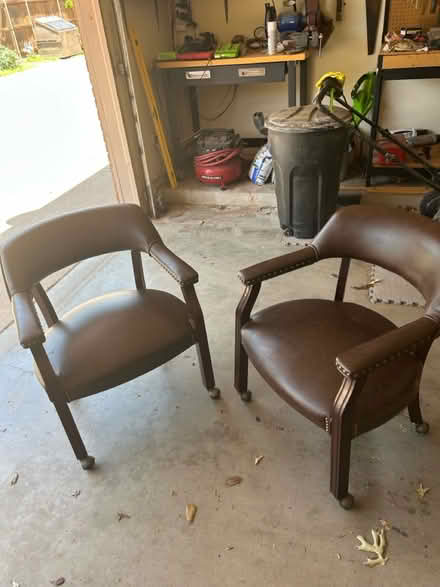 Photo of free Breakfast table and chairs (LakeRidge) #2