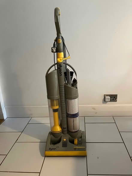 Photo of free Vacuum cleaner (Taunton TA1) #1