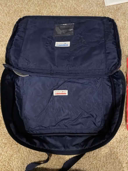 Photo of free Pyrex Casserole Carrier (Norbeck and Layhill Roads) #3