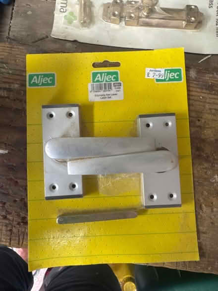 Photo of free Assorted door bolts and handle (HP1) #3