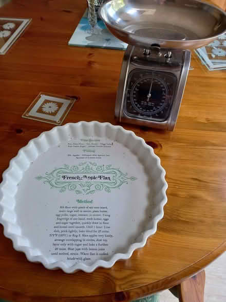 Photo of free Large flan dish & kitchen scales (Harpenden AL5) #1