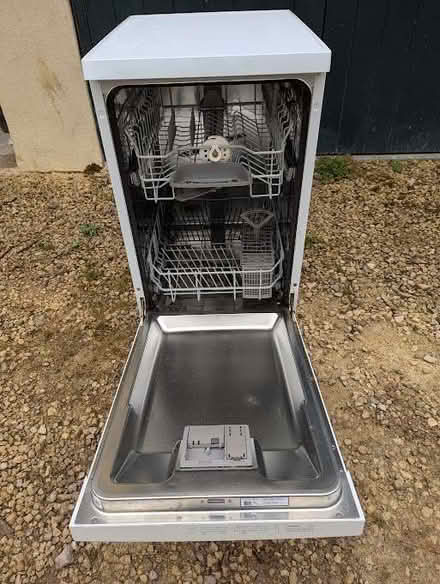 Photo of free Bosch slimline dishwasher (Middleyard GL10) #2