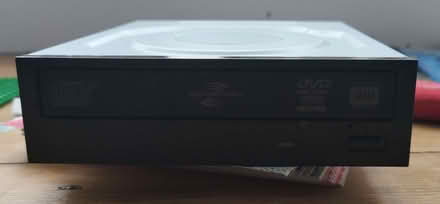 Photo of free DVD/CD rewritable drive (Rodbourne SN2) #1