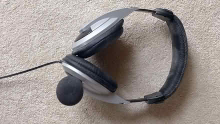 Photo of free Headphones including Microphone (Kenley CR8) #2