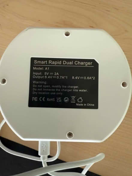 Photo of free Arlo Pro / Pro 2 Battery Charger (San Leandro) #3