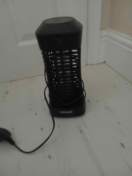 Photo of free Electric fly bug zapper (stalybridge SK15) #1