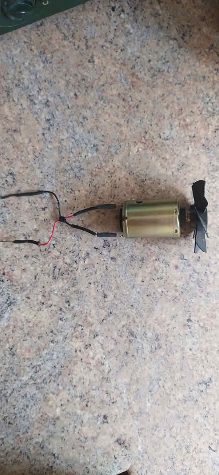 Photo of free electric motor, small (Southbourne (BH6)) #2