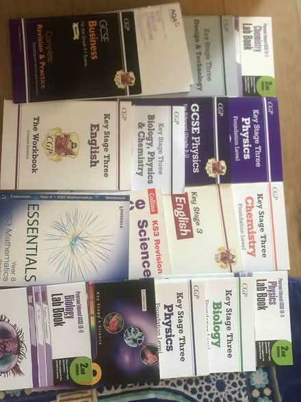 Photo of free Gcse ks3 books (South oxhey WD19) #1
