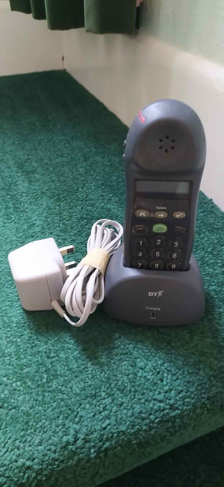 Photo of free three cordless telephones (Southbourne (BH6)) #4