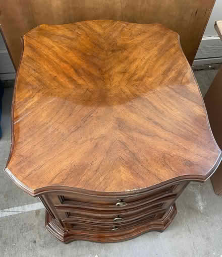Photo of free End Table (Walnut Creek.) #2