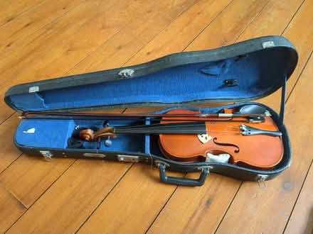 Photo of free Old violin (Binfield Heath RG9) #1
