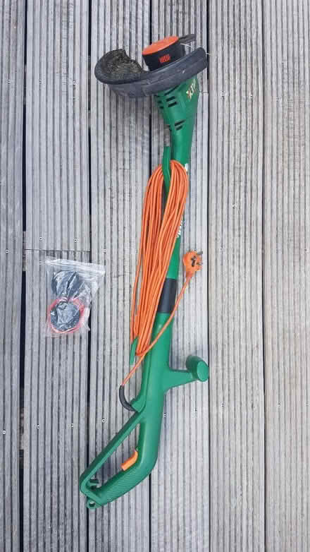 Photo of free B&D Strimmer - spares or repairs (Batheaston) #1