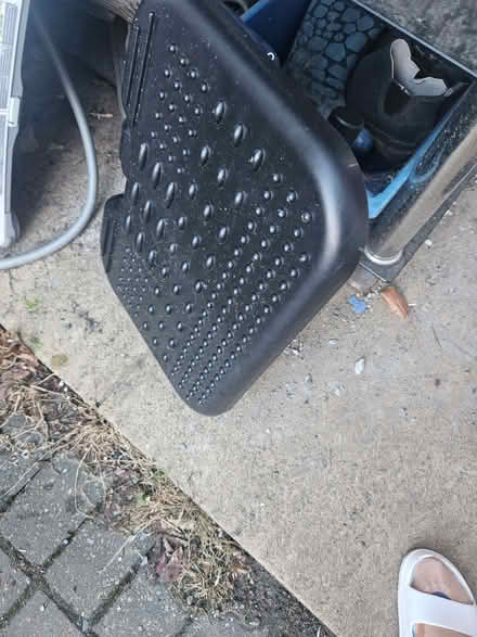 Photo of free Foot stall (South Croydon CR2) #1