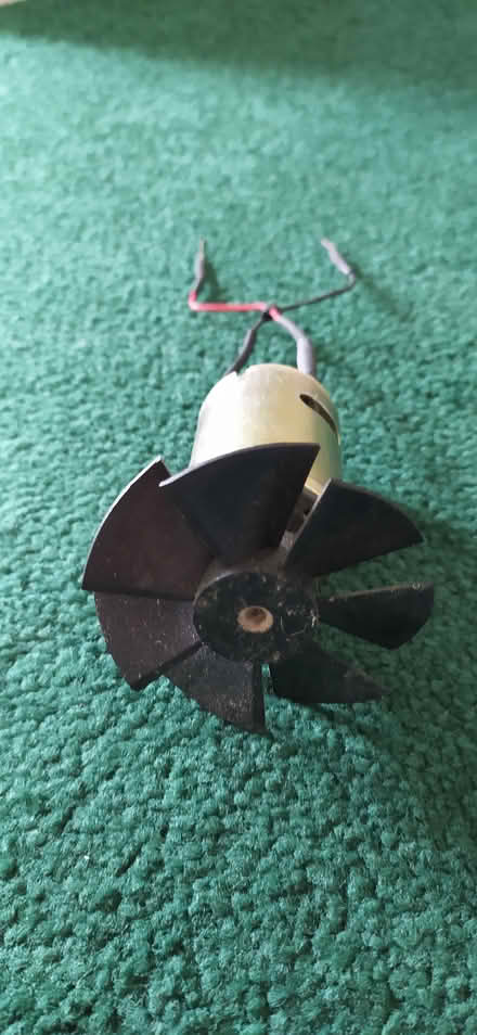 Photo of free electric motor, small (Southbourne (BH6)) #3