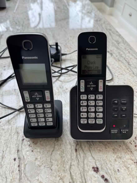 Photo of free Answer phone and handsets (Beckenham BR3) #1