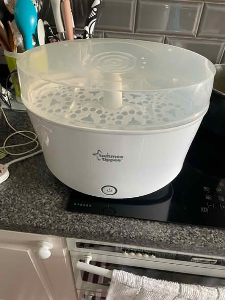 Photo of free Tommy tippee (Lu3 4da) #2