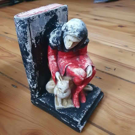 Photo of free Bookends (Bow E3) #3