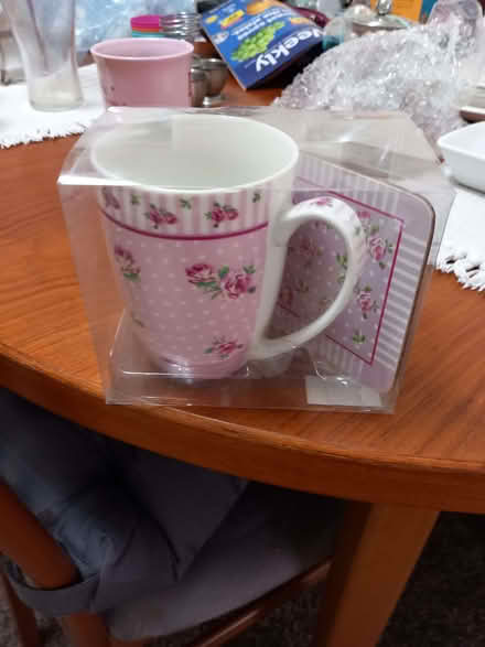 Photo of free Brand New mug and mat giftset (South Bermondsey SE16) #1