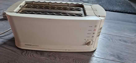 Photo of free Kenwood toaster with grill (Shirley B90) #1