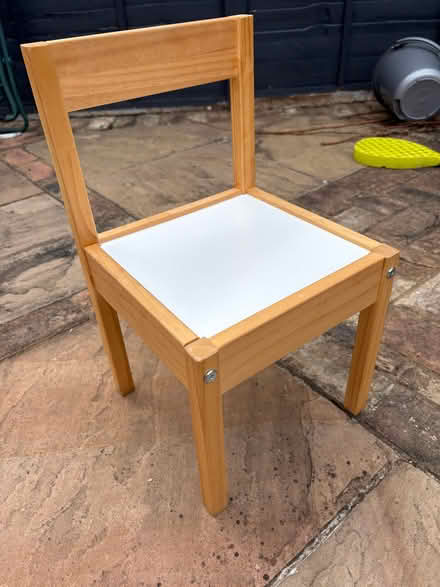 Photo of free Children’s table and 2 chairs (Teddington TW11) #3