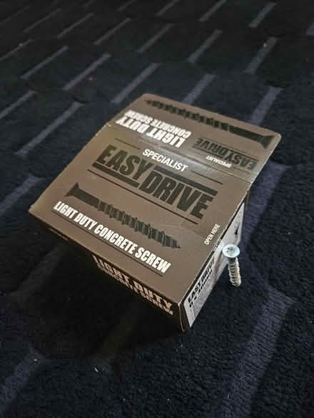 Photo of free 6 x 40mm easydrive concrete screws (E15 1HB) #1