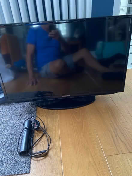 Photo of free Samsung tv (Leytonstone) #1