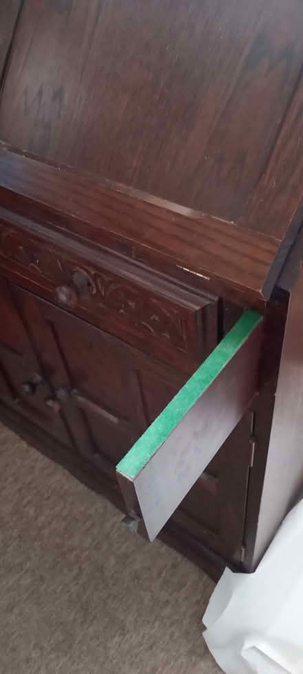 Photo of free Bureau writing desk vintage with key (Monkwick CO2) #1