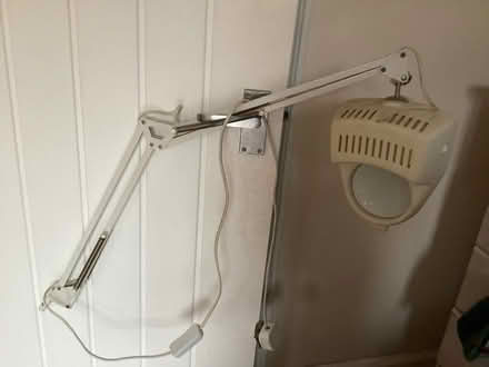 Photo of free Angle Poise Lamp with magnifier and daylight bulb (Upton CH49) #2