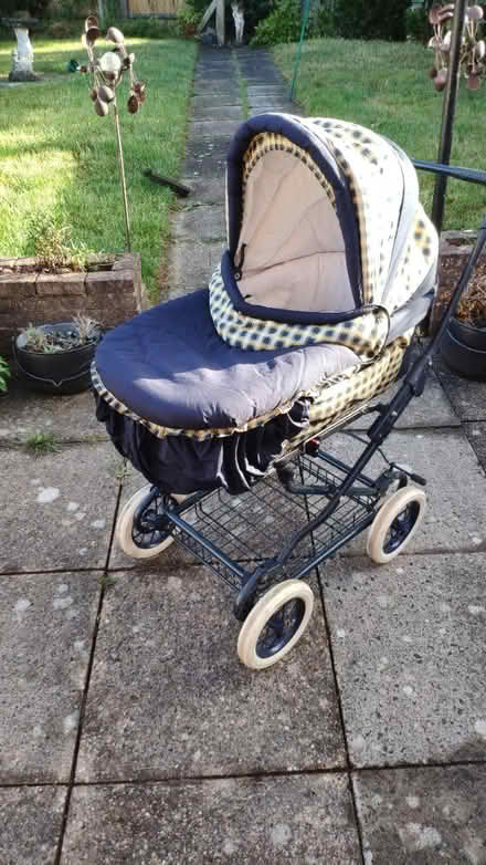 Photo of free classic pram/pushchair (Kings Heath B14) #4
