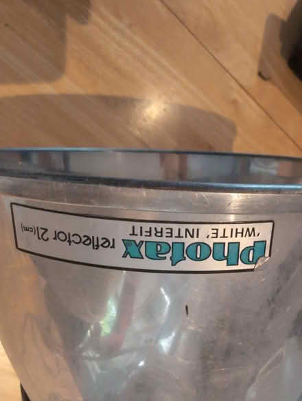 Photo of free Photography lights & bulbs (Woodley RG5) #2