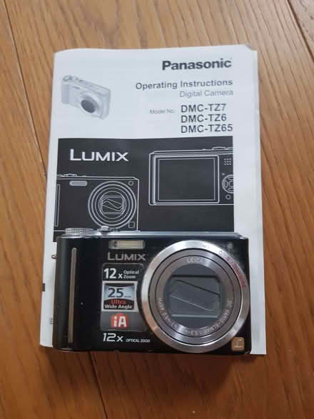 Photo of free Two digital cameras (Carleton FY6) #2