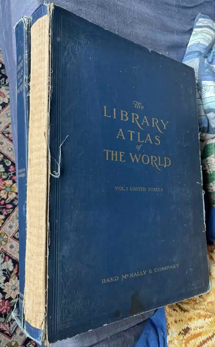 Photo of free Very large two-volume American library atlas from 1913 (Burleigh GL5) #1