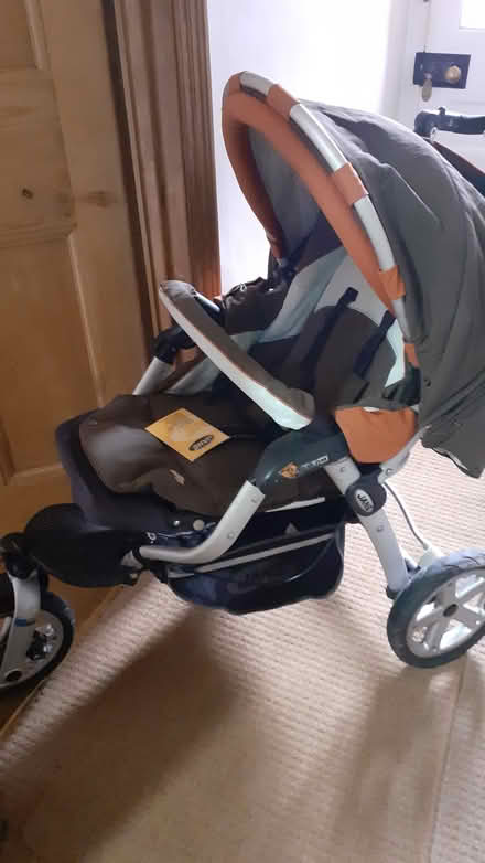 Photo of free Pushchair (Horsham Sx near station) #1