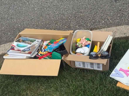 Photo of free Toys books etc (Teaneck) #2